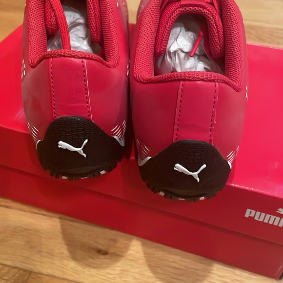 Men’s Puma Red Ferrari sneakers - Picture 5 of 9